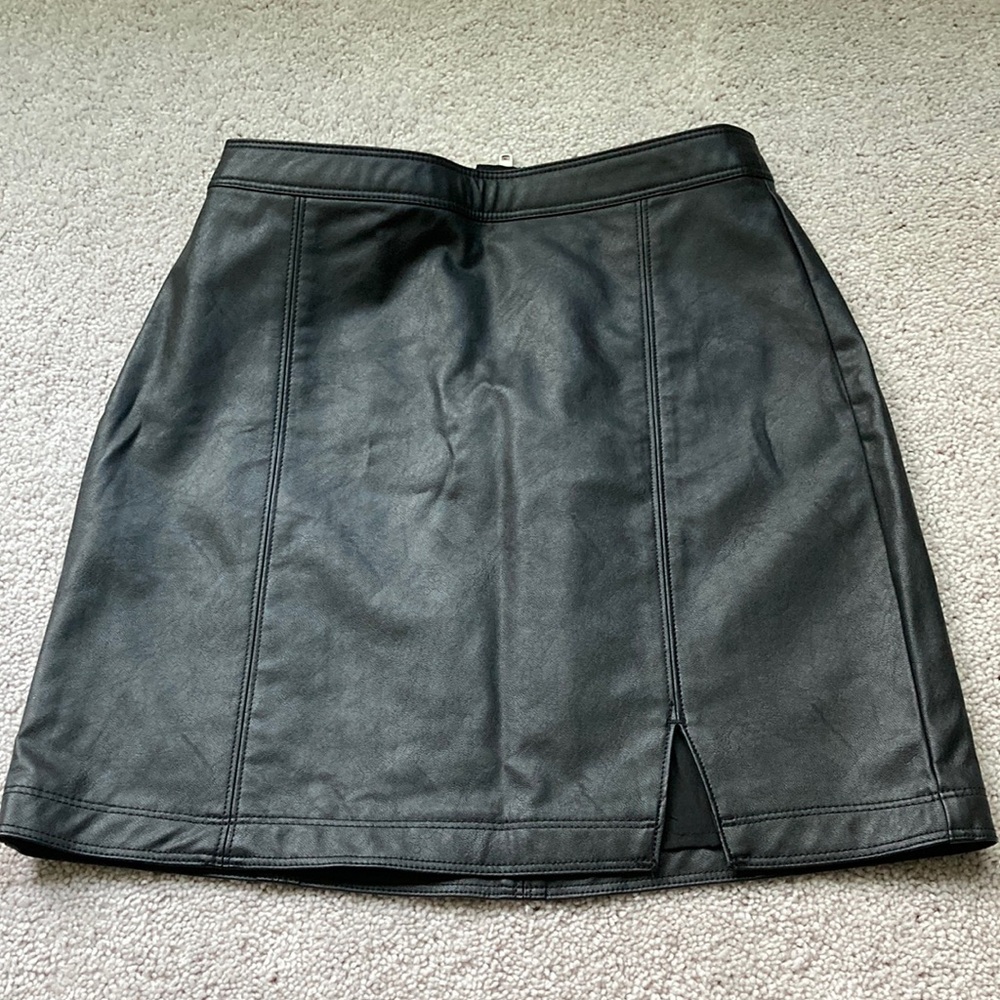 Abercrombie & Fitch black leather skirt